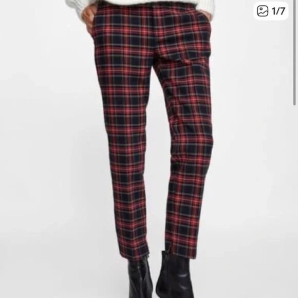 ZARA TRF Elastic Waist Ankle Pants in Red/Black Plaid‎ size large - Picture 4 of 8
